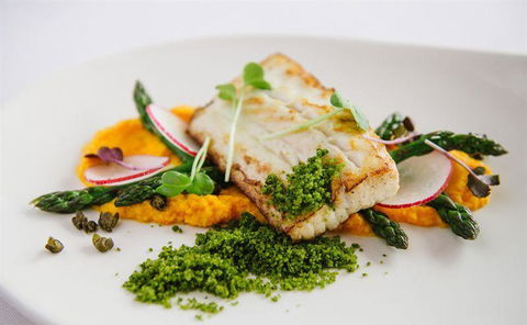 Hallams Waterfront Seafood Restaurant - Accommodation Bookings 14
