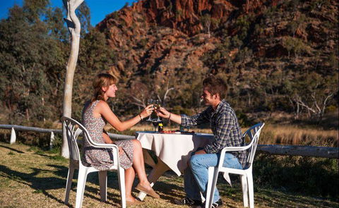 OMaras Hotel - Accommodation Bookings 5