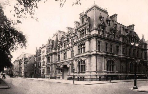 The Palm Court Tea Salon - Accommodation Bookings 5