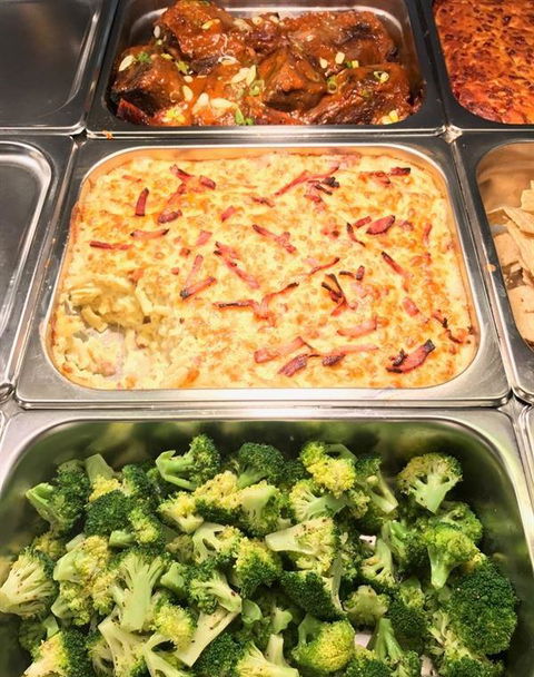 Famished Homestyle Food Bar - Accommodation Bookings 8