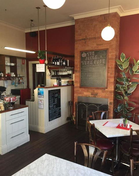 St Gerry's - Accommodation Bookings 10