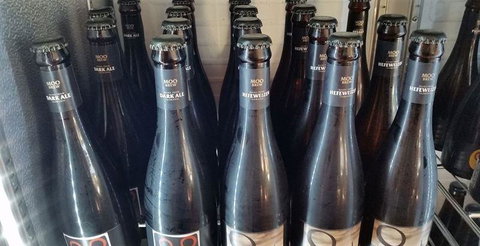 The Hub Pizza & Beer - Accommodation Bookings 7