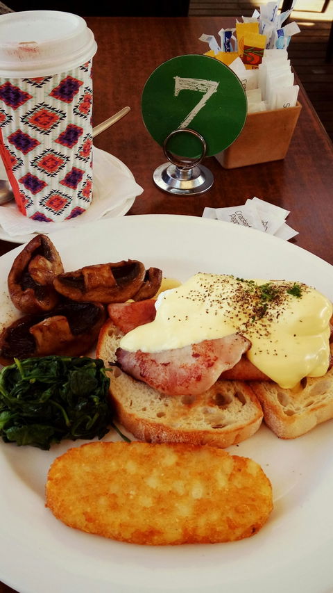 Cafe 65 - Accommodation Bookings 12
