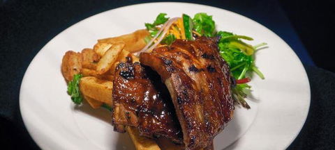 Hop Sing Bar & Food - Accommodation Bookings 2