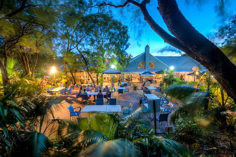 Stilts - Accommodation Bookings 0