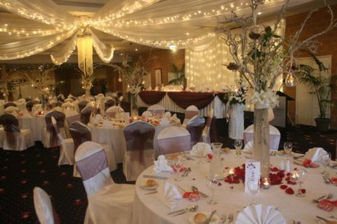 Windmill Motel–Apartments & Reception - Accommodation Bookings 2