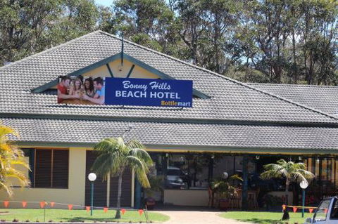 Bonny Hills Beach Hotel - Accommodation Bookings 1