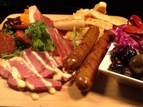 SSS BBQ Barns Tamworth - Accommodation Bookings 2