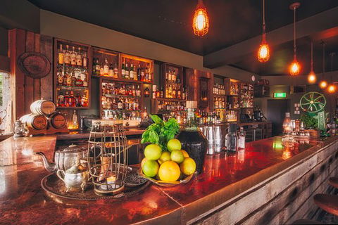 The Bolt Hole  - Accommodation Bookings 0