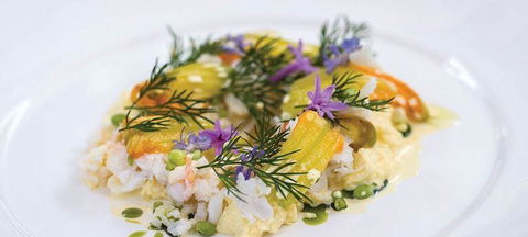 The Long Apron - Accommodation Bookings 1