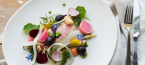 The Long Apron - Accommodation Bookings 3