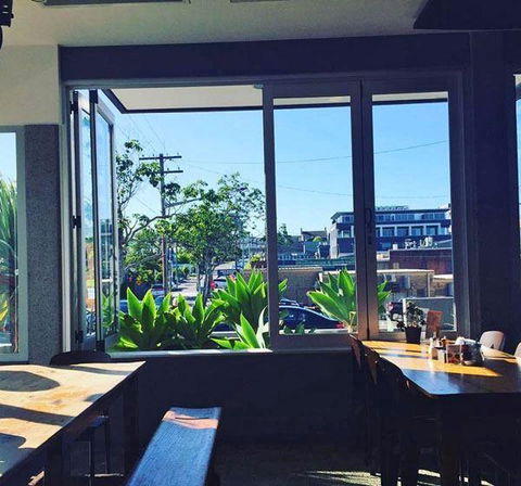 The Point 44 - Accommodation Bookings 9