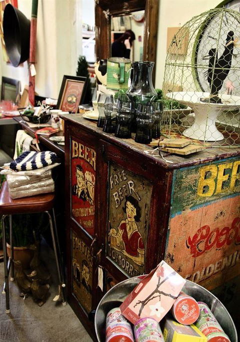Worn-Out-Wares Cafe - Accommodation Bookings 8