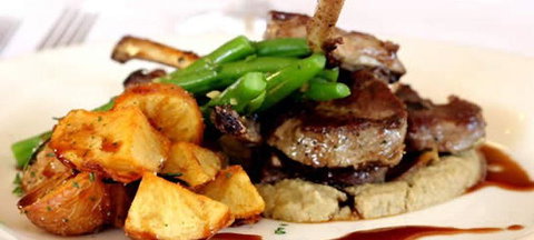 The Foreshore Bar & Restaurant - Accommodation Bookings 3