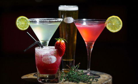 Urban Tadka - Accommodation Bookings 27