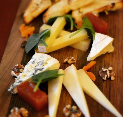 A La Bouffe Bar & Bistro - Accommodation Bookings 5