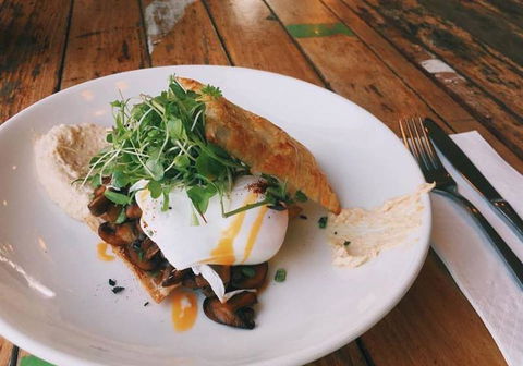 EAT LOVE PIZZA - Accommodation Bookings 2
