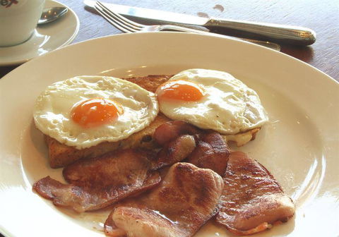 Graze Restaurant - Accommodation Bookings 2