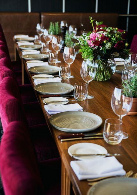 Skyline Restaurant - Accommodation Bookings 4