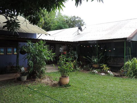 The Last Tucker Coffee Shop And Art Gallery And Bed & Breakfast - Accommodation Bookings 0