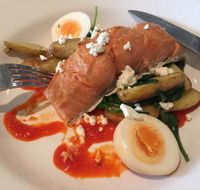 Beach House Hotel-Cafe Bar - Accommodation Bookings