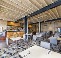 Customs House Waterfront Hotel Restaurant - Accommodation Bookings