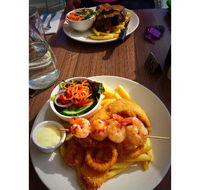 Sails Restaurant - Accommodation Bookings