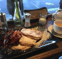 The Lansdowne Cafe - Accommodation Bookings