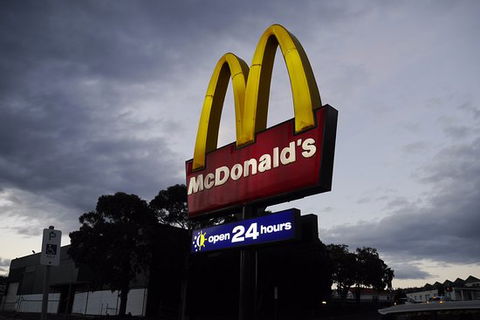 McDonald's - Accommodation Bookings 0