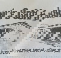 Shadow's Cafe  Bar - Accommodation Bookings