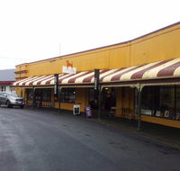 The Brown Dog - Accommodation Bookings