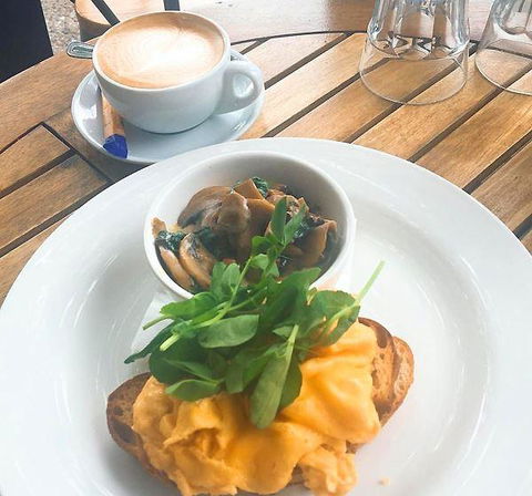 Bridgetown Pottery Restaurant - Accommodation Bookings 3