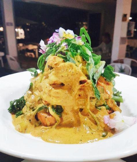 Manhattan Restaurant - Accommodation Bookings 23