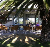 Zephyr Riverside Dining and Kiosk - Accommodation Bookings