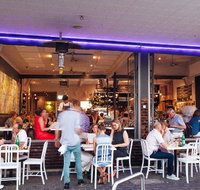 Vans Cafe  Deli - Accommodation Bookings