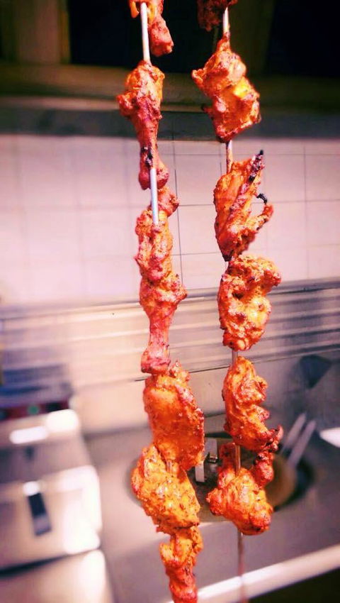 Indian Twist - Accommodation Bookings 8