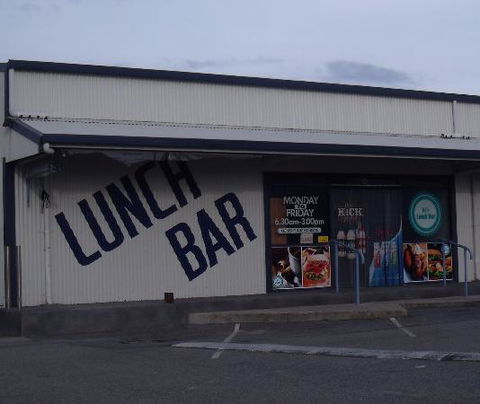 Di's Sanford Rd Lunch Bar - Accommodation Bookings 0