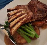 Eljays Restaurant at Comfort Inn Bay of Isles - Accommodation Bookings