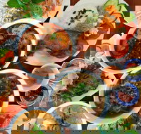 Nom Mee - Accommodation Bookings