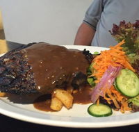 Plough and Harrow Pub and Restaurant - Accommodation Bookings