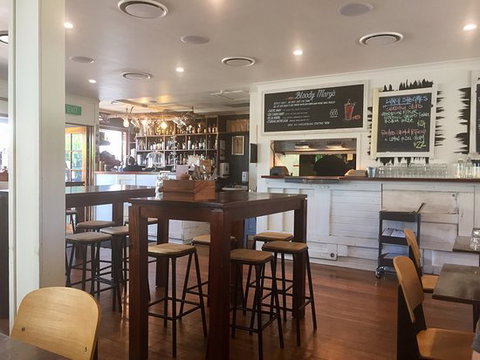 Kettle & Tin - Accommodation Bookings 0