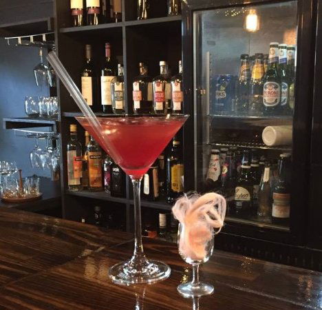Smith Tapas Bar - Accommodation Bookings 0