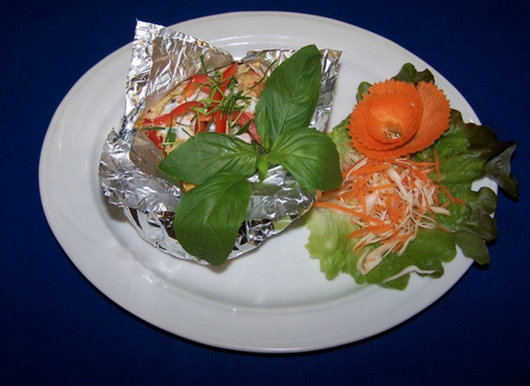 Annola Thai Restaurant - Accommodation Bookings 1