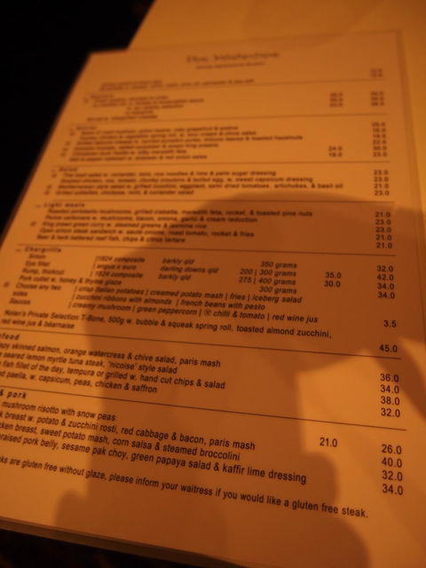 Waterline Restaurant @ Friday's Bar Restaurant Club - Accommodation Bookings 6