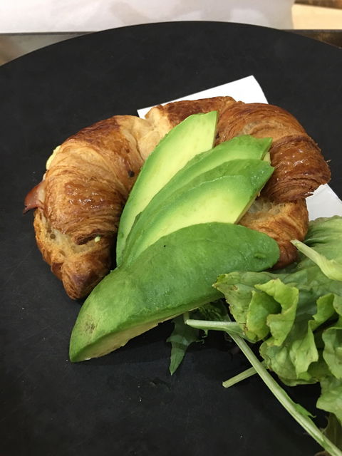 Gallery One - Accommodation Bookings 1