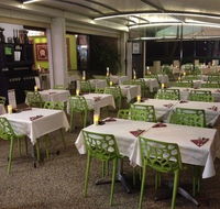 Thai On Ferny Way - Accommodation Bookings