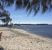 Cafe 7 Paradise Point - Accommodation Bookings