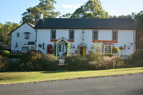 Fox And Hound - Accommodation Bookings 0