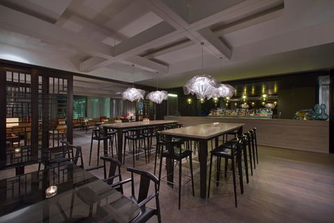 Pearls Bar - Accommodation Bookings 0