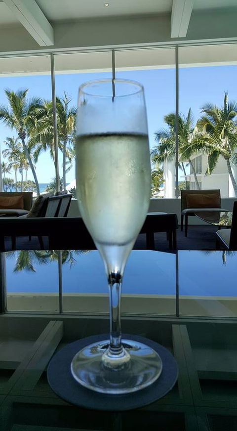 Pearls Bar - Accommodation Bookings 4